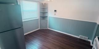 A Single family home with Garage in Garfield Heights Gallery 8