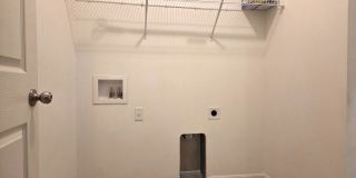 Pet Friendly Home in Southern Ridge Gallery 28