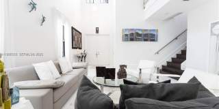 10560 NW 69 TER Gallery 5