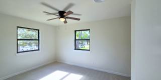 3/2/1 in Quiet Neighborhood in Denison! Gallery 27