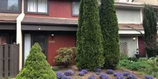 Well Maintained & Updated - 3 BR - Reston Metro Gallery 1