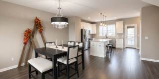 Beautiful 3Bed 2.5Bath Townhome in Apple Valley Gallery 1
