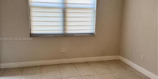 14421 N Kendall Dr Gallery 3