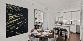 Town Hollywood Gallery 21