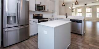 9428 Kings Parade Boulevard Gallery 4