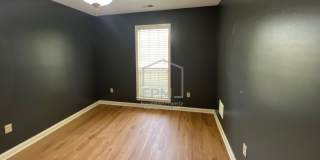1095 Carriage Drive South Gallery 11