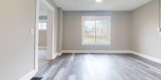 Lorain/W.73 neighborhood, updated 3 bed/1 bath single family house. Gallery 67