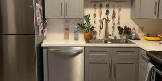 Three Bedroom Unit Available In Triplex in East Boulder Gallery 5