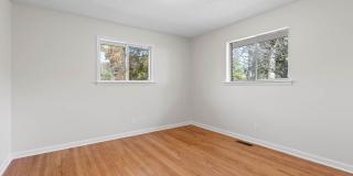 4220 Tacoma Avenue Gallery 16