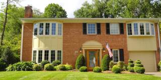 7115 WARBLER Lane Gallery 1