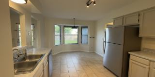 7914 LONGSHADOW Court Gallery 4
