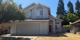 Bright & Spacious 3 Bedroom Home with Vaulted Ceilings, New Carpet & Private Backyard in Antelope! Gallery 1