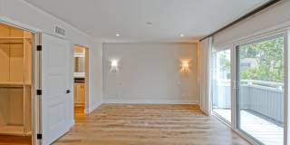 Remodeled, Bright & Airy End Unit Condo Overlooking Randall Preserve w/ Grand Entry Foyer, Open & Bright 2-Tiered Living Space, 3 Balconies & Oversized 2-Car Garage + Multi-Car Driveway in Newport Crest Community! Gallery 23