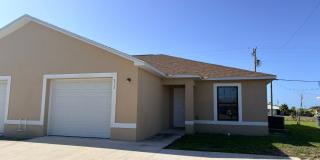 3/2 Duplex for Rent in Cape Coral Gallery 1