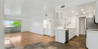 521 Montana Avenue Gallery 1