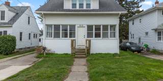 4 Bed, 2 Bath Single Family Home Gallery 1