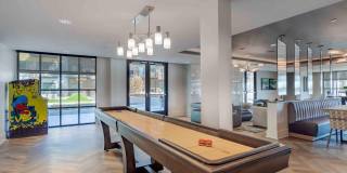 501-31 N COLUMBUS Boulevard Gallery 35