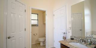 719 Oak Hollow Dr Gallery 29