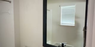 Charming 2 Bed/2 Bath Cottage in Cedar Park Gallery 10