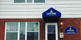 South Pointe Commons Gallery 19