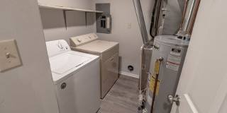 3 bedroom duplex in Southern Columbia. Gallery 13