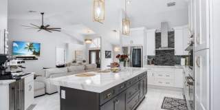 8139 La Palmas Way Gallery 1