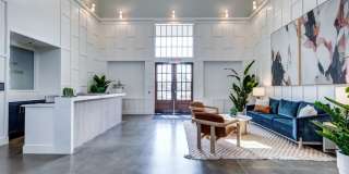 Student Housing - Arlington Townhomes and Cottages Gallery 9