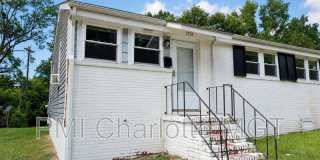 1733 Academy St Gallery 1