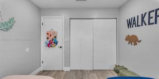 5725 SW 132nd Ct Gallery 17