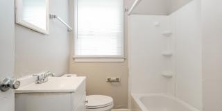 3 Bed 1 Bath Single Family Home! Gallery 9