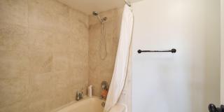 13201 Glenmoor Drive Gallery 18