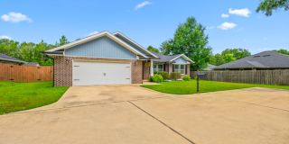4 Bed 2 Bath home in Milton Gallery 1