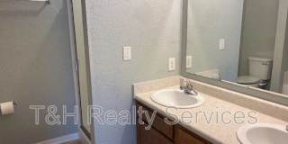 8116 Lake Tree Lane Gallery 24