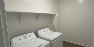LIKE NEW HOME IN PEORIA Gallery 36