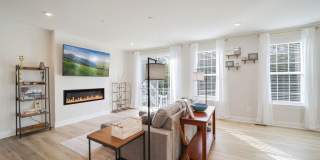 10864 FOXTROT Circle Gallery 6