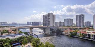 19390 Collins Ave Gallery 3