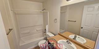 Great Ground-Level 3 Bed 2 Bath Sandy Condo! Great Ground-Level 3 Bed 2 Bath Sandy Condo! Gallery 8