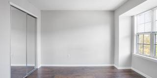 Spacious Newly Rennovated 2 Bedroom House with 2.5 Bath Gallery 29