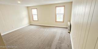 304 Vine Street Gallery 17