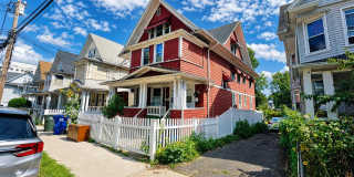 Renovated 2 Bedroom, 1 Bath Apt - Available Today! Gallery 1