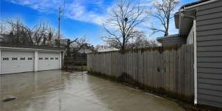 2927 Huntington Road Gallery 29