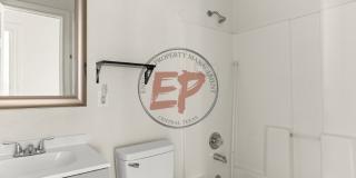 2712 Lyle Avenue Gallery 8