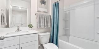 Modern 3-Bedroom Townhome with Garage in North Village Townes Gallery 21