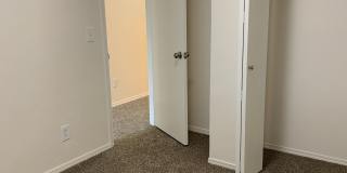 AVAILABLE NOW!! East side - 3 Bdrm, 1.5 Bath Gallery 33
