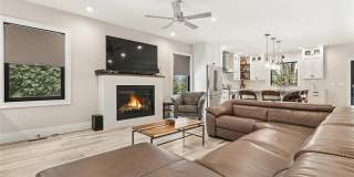 55 S Phillips Avenue Gallery 5