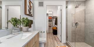 Aura Arts District Gallery 52