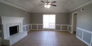 Blend of scale and sophistication in this expansive 3-bedroom, 2 bath residence - Open To Section 8 Gallery 8