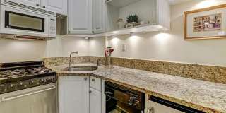 120 E 83rd St Gallery 1