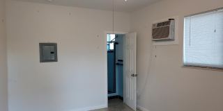 195 Gardenia Street Gallery 5