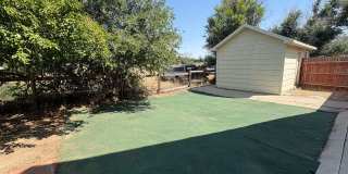 Fully Renovated 3 Bed 2.5 Bath Townhome w/ 1 Car Garage & Yard! Gallery 41